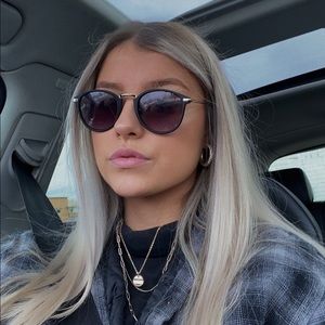 Meet your Posher, Leah